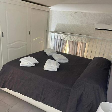 Casa Vacanza Melissa Napoli Ngoại thất bức ảnh